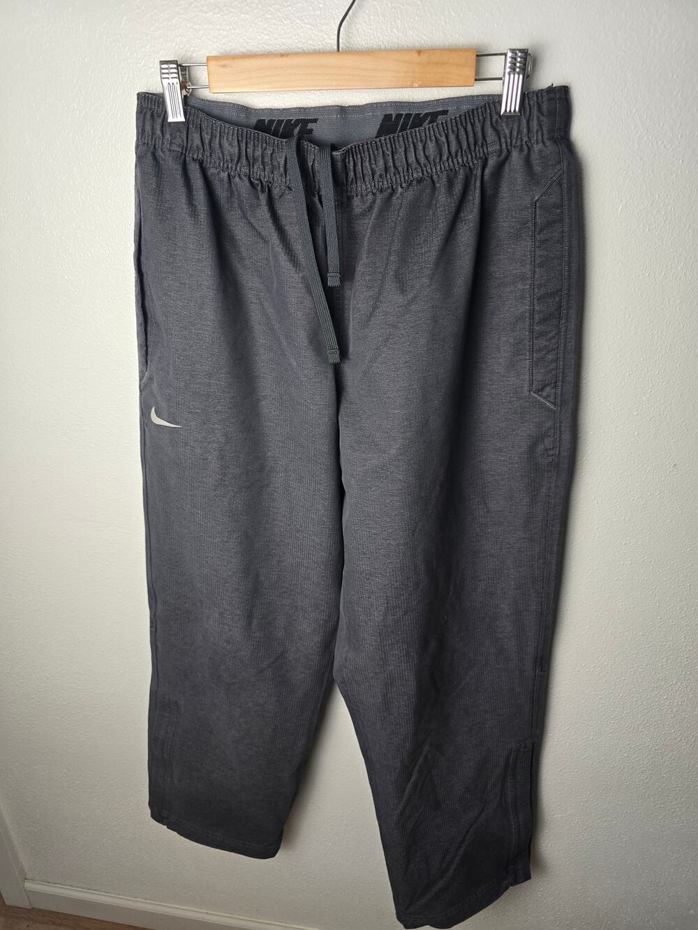 Nike Storm-Fit Waterproof 2.5Training Pants Men's Large